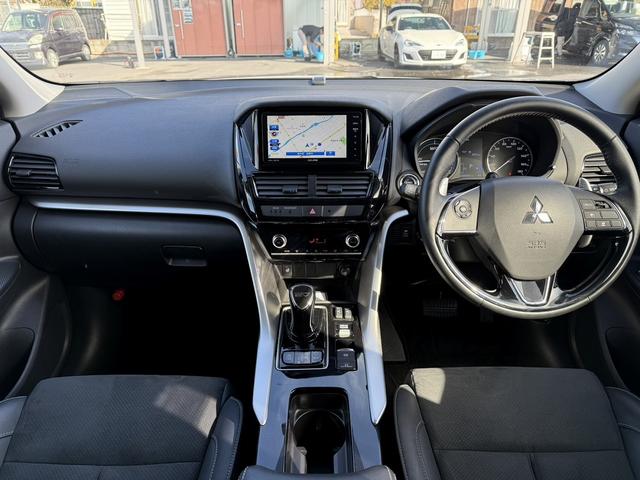 エクリプスクロスＰＨＥＶ Ｇ　禁煙車　純正ナビ　バックカメラ　フルセグ　ハーフレザーシート　シートヒーター　パワーシート　アダプティブクルーズコントロール　衝突被害軽減ブレーキ　ステアリングヒーター　パドルシフト　ＡＣ１００Ｖ電源（18枚目）