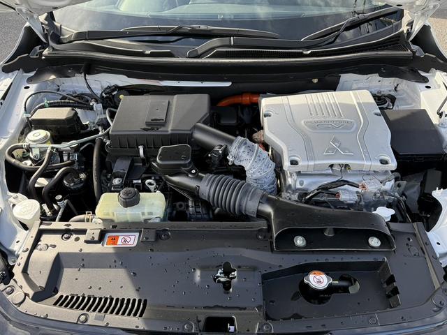 エクリプスクロスＰＨＥＶ Ｇ　禁煙車　純正ナビ　バックカメラ　フルセグ　ハーフレザーシート　シートヒーター　パワーシート　アダプティブクルーズコントロール　衝突被害軽減ブレーキ　ステアリングヒーター　パドルシフト　ＡＣ１００Ｖ電源（20枚目）