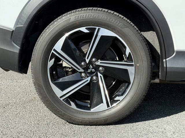 エクリプスクロスＰＨＥＶ Ｇ　禁煙車　純正ナビ　バックカメラ　フルセグ　ハーフレザーシート　シートヒーター　パワーシート　アダプティブクルーズコントロール　衝突被害軽減ブレーキ　ステアリングヒーター　パドルシフト　ＡＣ１００Ｖ電源（31枚目）