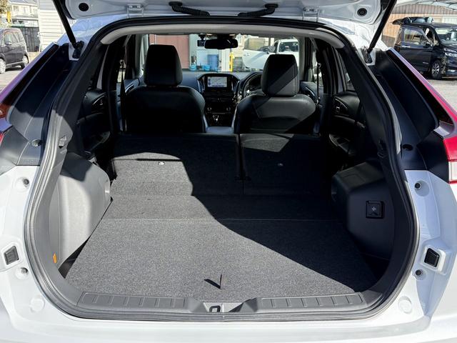 エクリプスクロスＰＨＥＶ Ｇ　禁煙車　純正ナビ　バックカメラ　フルセグ　ハーフレザーシート　シートヒーター　パワーシート　アダプティブクルーズコントロール　衝突被害軽減ブレーキ　ステアリングヒーター　パドルシフト　ＡＣ１００Ｖ電源（37枚目）