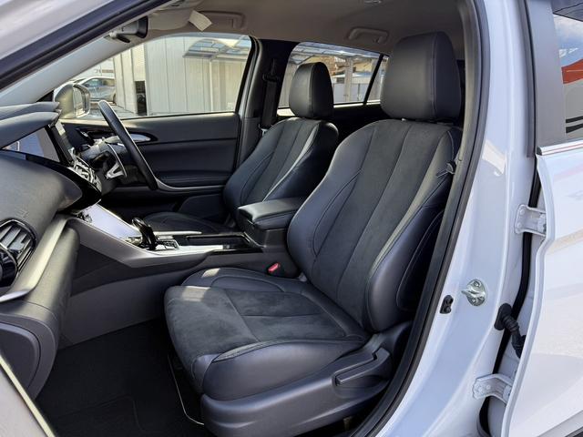 エクリプスクロスＰＨＥＶ Ｇ　禁煙車　純正ナビ　バックカメラ　フルセグ　ハーフレザーシート　シートヒーター　パワーシート　アダプティブクルーズコントロール　衝突被害軽減ブレーキ　ステアリングヒーター　パドルシフト　ＡＣ１００Ｖ電源（45枚目）