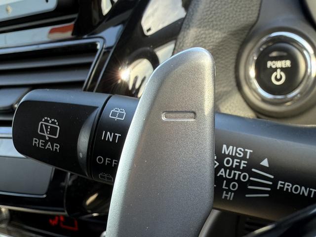 エクリプスクロスＰＨＥＶ Ｇ　禁煙車　純正ナビ　バックカメラ　フルセグ　ハーフレザーシート　シートヒーター　パワーシート　アダプティブクルーズコントロール　衝突被害軽減ブレーキ　ステアリングヒーター　パドルシフト　ＡＣ１００Ｖ電源（48枚目）