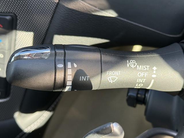 ���Ǝҗl�ւ̔̔��͂��f�肳���Ă��������܂��B�@�Ԍ������ԗ��̏ꍇ�́A�Ԍ����擾�������x�������z�ŕ\�����Ă���܂��B