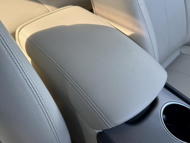 ���Ǝҗl�ւ̔̔��͂��f�肳���Ă��������܂��B�@�Ԍ������ԗ��̏ꍇ�́A�Ԍ����擾�������x�������z�ŕ\�����Ă���܂��B