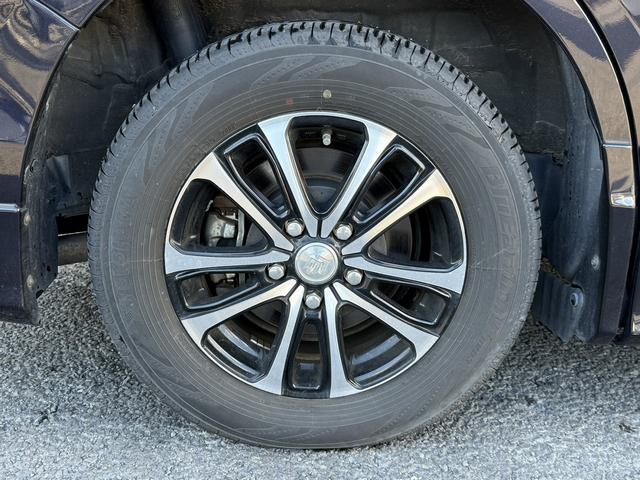 エスクァイア ハイブリッドGi ブラックテーラード 禁煙車 TRDフルエアロ 純正11インチ後席モニター 純正10インチナビ 両側電動スライドドア トヨタセーフティセンスC フルセグ バックカメラ 衝突軽減ブレーキ Bluetooth ビルドインETC(30枚目)