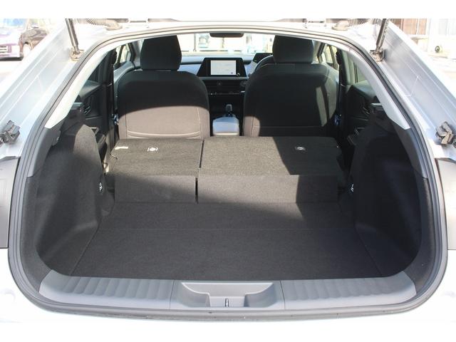 プリウス Ｘ　禁煙車　純正８インチディスプレイオーディオ　バックカメラ　フルセグテレビ　充電用ＵＳＢタイプＣ　レーダークルーズコントロール　ブラインドスポットモニター　ＥＴＣ２．０　オートマチックハイビーム（40枚目）