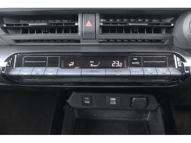プリウス Ｘ　禁煙車　純正８インチディスプレイオーディオ　バックカメラ　フルセグテレビ　充電用ＵＳＢタイプＣ　レーダークルーズコントロール　ブラインドスポットモニター　ＥＴＣ２．０　オートマチックハイビーム（60枚目）