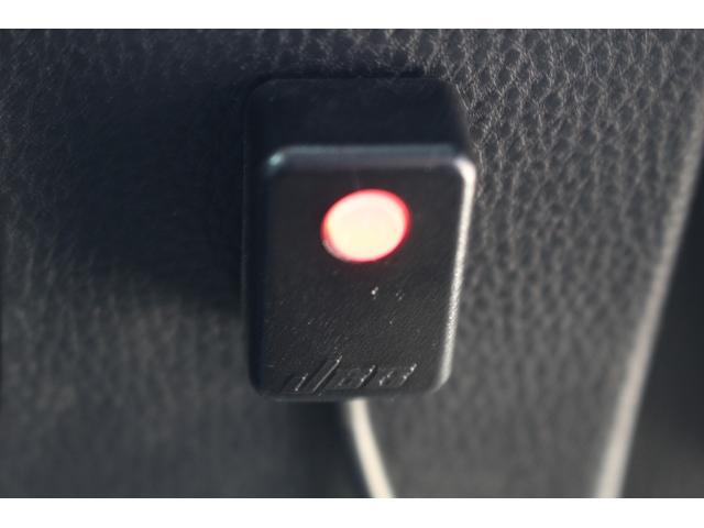 プリウス Ｘ　禁煙車　純正８インチディスプレイオーディオ　バックカメラ　フルセグテレビ　充電用ＵＳＢタイプＣ　レーダークルーズコントロール　ブラインドスポットモニター　ＥＴＣ２．０　オートマチックハイビーム（63枚目）