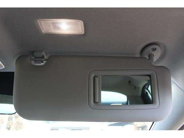 プリウス Ｘ　禁煙車　純正８インチディスプレイオーディオ　バックカメラ　フルセグテレビ　充電用ＵＳＢタイプＣ　レーダークルーズコントロール　ブラインドスポットモニター　ＥＴＣ２．０　オートマチックハイビーム（65枚目）