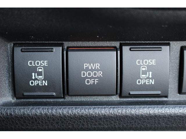 シエンタ ハイブリッドＧ　禁煙車　純正８型ディスプレイオーディオ　バックカメラ　ビルトインＥＴＣ　ブラインドスポットモニター　両側電動スライドドア　衝突軽減ブレーキ　レーダークルーズ　通信用ＵＳＢ端子　オートハイビーム（6枚目）