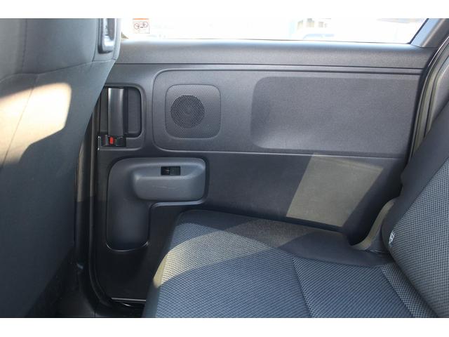 シエンタ ハイブリッドＧ　禁煙車　純正８型ディスプレイオーディオ　バックカメラ　ビルトインＥＴＣ　ブラインドスポットモニター　両側電動スライドドア　衝突軽減ブレーキ　レーダークルーズ　通信用ＵＳＢ端子　オートハイビーム（43枚目）