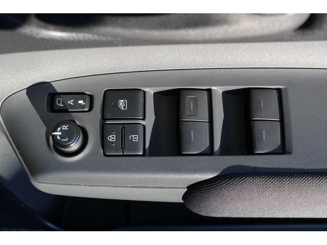 シエンタ ハイブリッドＧ　禁煙車　純正８型ディスプレイオーディオ　バックカメラ　ビルトインＥＴＣ　ブラインドスポットモニター　両側電動スライドドア　衝突軽減ブレーキ　レーダークルーズ　通信用ＵＳＢ端子　オートハイビーム（57枚目）