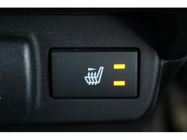 レヴォーグ ＳＴＩスポーツ　ＥＸ　禁煙車　純正１１．６インチナビ　フロントサイドバックカメラ　アイサイトＸ　１２．３インチフル液晶メーター　レーダークルーズ　フルセグ　自動後退機能付パワーシート　赤革シート　シートヒーター　ＥＴＣ（5枚目）