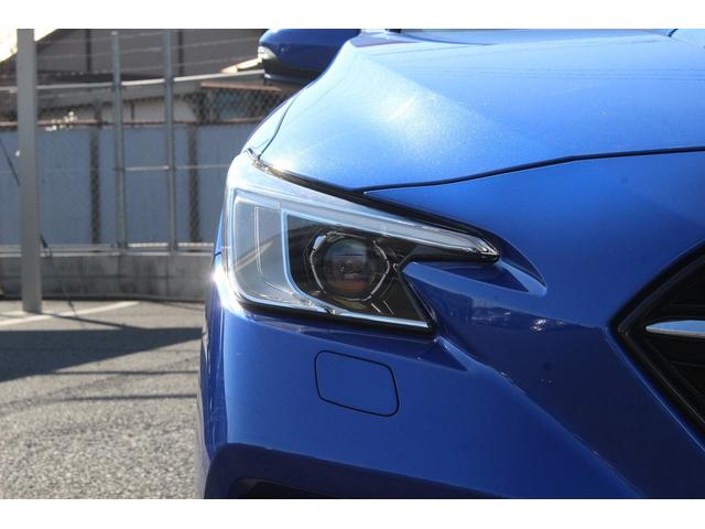 レヴォーグ ＳＴＩスポーツ　ＥＸ　禁煙車　純正１１．６インチナビ　フロントサイドバックカメラ　アイサイトＸ　１２．３インチフル液晶メーター　レーダークルーズ　フルセグ　自動後退機能付パワーシート　赤革シート　シートヒーター　ＥＴＣ（12枚目）