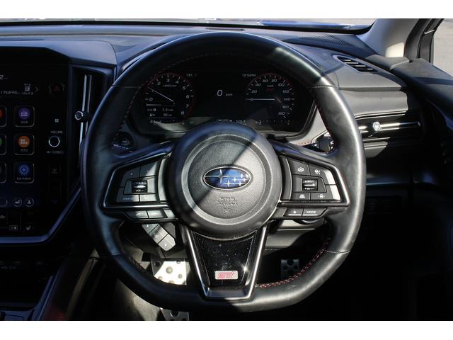 レヴォーグ ＳＴＩスポーツ　ＥＸ　禁煙車　純正１１．６インチナビ　フロントサイドバックカメラ　アイサイトＸ　１２．３インチフル液晶メーター　レーダークルーズ　フルセグ　自動後退機能付パワーシート　赤革シート　シートヒーター　ＥＴＣ（19枚目）