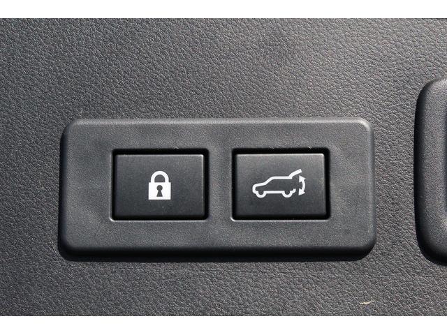 レヴォーグ ＳＴＩスポーツ　ＥＸ　禁煙車　純正１１．６インチナビ　フロントサイドバックカメラ　アイサイトＸ　１２．３インチフル液晶メーター　レーダークルーズ　フルセグ　自動後退機能付パワーシート　赤革シート　シートヒーター　ＥＴＣ（40枚目）