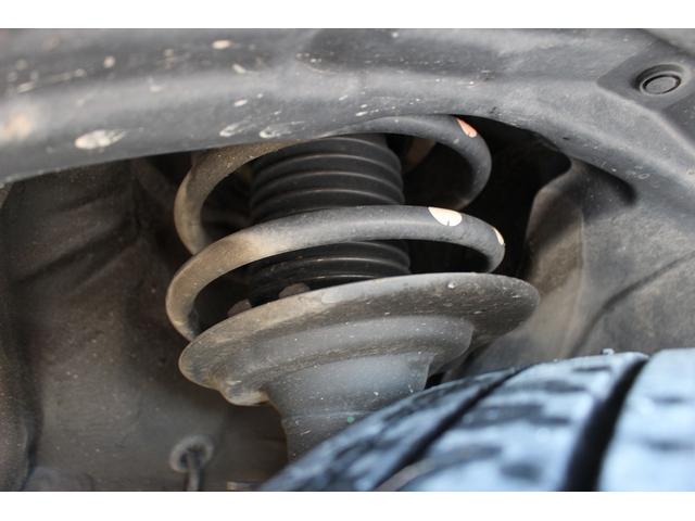 レヴォーグ ＳＴＩスポーツ　ＥＸ　禁煙車　純正１１．６インチナビ　フロントサイドバックカメラ　アイサイトＸ　１２．３インチフル液晶メーター　レーダークルーズ　フルセグ　自動後退機能付パワーシート　赤革シート　シートヒーター　ＥＴＣ（68枚目）