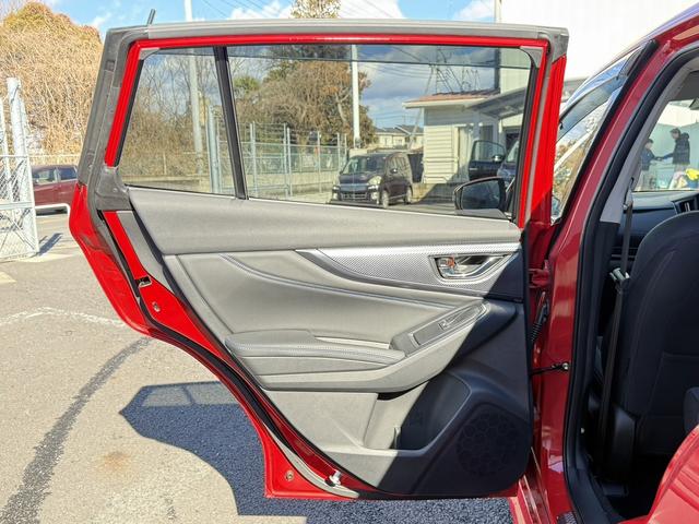 ���Ǝҗl�ւ̔̔��͂��f�肳���Ă��������܂��B�@�Ԍ������ԗ��̏ꍇ�́A�Ԍ����擾�������x�������z�ŕ\�����Ă���܂��B