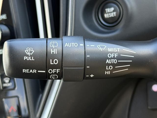 ���Ǝҗl�ւ̔̔��͂��f�肳���Ă��������܂��B�@�Ԍ������ԗ��̏ꍇ�́A�Ԍ����擾�������x�������z�ŕ\�����Ă���܂��B