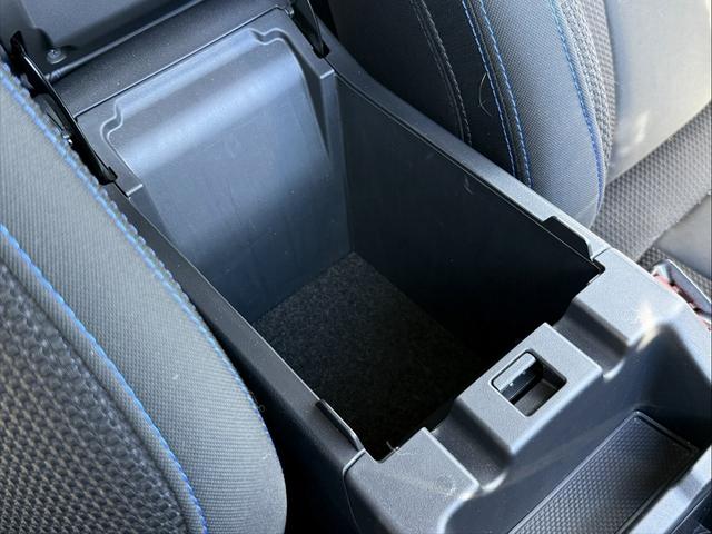 ���Ǝҗl�ւ̔̔��͂��f�肳���Ă��������܂��B�@�Ԍ������ԗ��̏ꍇ�́A�Ԍ����擾�������x�������z�ŕ\�����Ă���܂��B