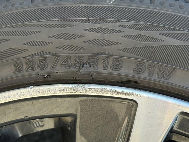 レヴォーグ STIスポーツ EX 禁煙車 純正11.6インチナビ ハーマンカードンサウンドシステム 赤黒革シート 前後シートヒーター ドライブモードセレクト レーダークルーズ フルセグ ETC パワーバックドア 360度カメラ(36枚目)