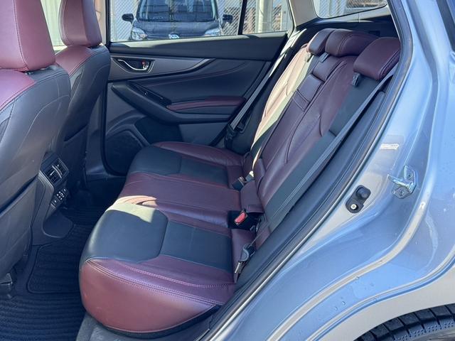 レヴォーグ STIスポーツ EX 禁煙車 純正11.6インチナビ ハーマンカードンサウンドシステム 赤黒革シート 前後シートヒーター ドライブモードセレクト レーダークルーズ フルセグ ETC パワーバックドア 360度カメラ(47枚目)