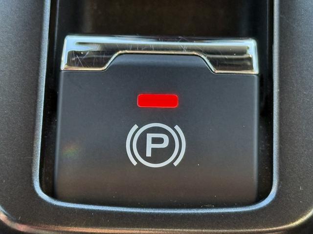 レヴォーグ STIスポーツ EX 禁煙車 純正11.6インチナビ ハーマンカードンサウンドシステム 赤黒革シート 前後シートヒーター ドライブモードセレクト レーダークルーズ フルセグ ETC パワーバックドア 360度カメラ(64枚目)