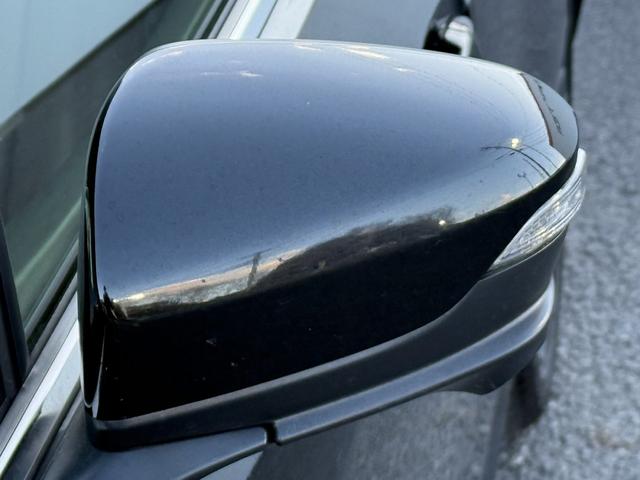 レヴォーグ ＳＴＩスポーツ　ＥＸ　禁煙車　ハーマンカードンサウンドシステム　３６０度カメラ　純正１１．６インチナビ　赤黒革シート　前後シートヒーター　ドライブモードセレクト　ハンズフリーパワーバックドア　１２．３インチフル液晶メーター（33枚目）