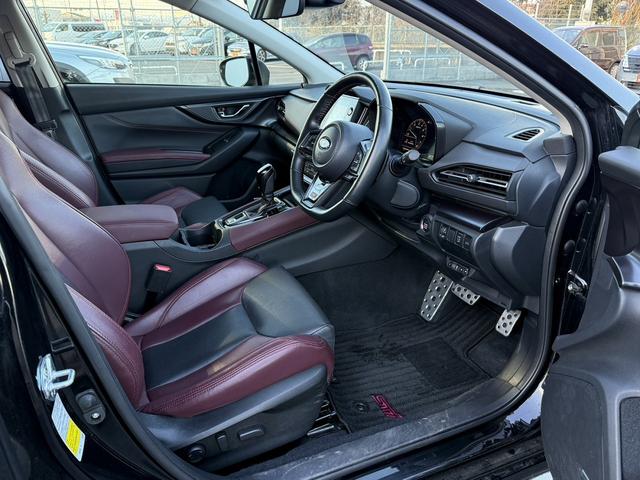 レヴォーグ ＳＴＩスポーツ　ＥＸ　禁煙車　ハーマンカードンサウンドシステム　３６０度カメラ　純正１１．６インチナビ　赤黒革シート　前後シートヒーター　ドライブモードセレクト　ハンズフリーパワーバックドア　１２．３インチフル液晶メーター（40枚目）