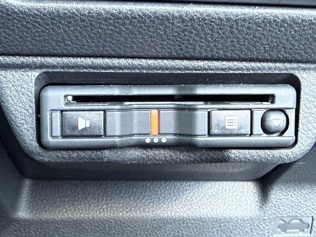 レヴォーグ ＳＴＩスポーツ　ＥＸ　禁煙車　ハーマンカードンサウンドシステム　３６０度カメラ　純正１１．６インチナビ　赤黒革シート　前後シートヒーター　ドライブモードセレクト　ハンズフリーパワーバックドア　１２．３インチフル液晶メーター（54枚目）