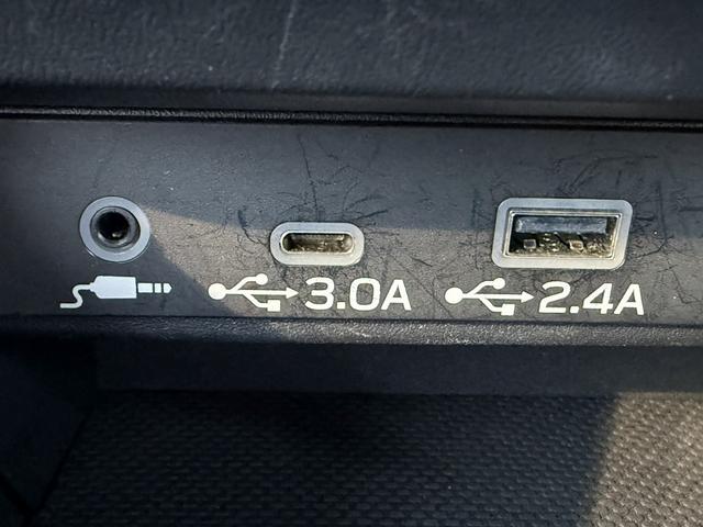 レヴォーグ ＳＴＩスポーツ　ＥＸ　禁煙車　ハーマンカードンサウンドシステム　３６０度カメラ　純正１１．６インチナビ　赤黒革シート　前後シートヒーター　ドライブモードセレクト　ハンズフリーパワーバックドア　１２．３インチフル液晶メーター（60枚目）