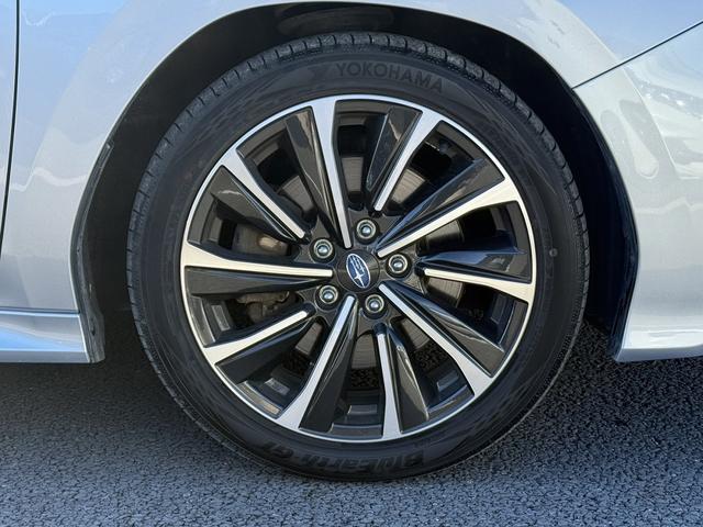 レヴォーグ ＳＴＩスポーツ　ＥＸ　禁煙車　赤革シート　純正１１．６インチナビ　フルセグ　アラウンドビューモニター　パワーバックドア　アイサイトＸ　メモリー機能付パワーシート　アダプティブクルーズコントロール　シートヒーター　ＥＴＣ（30枚目）