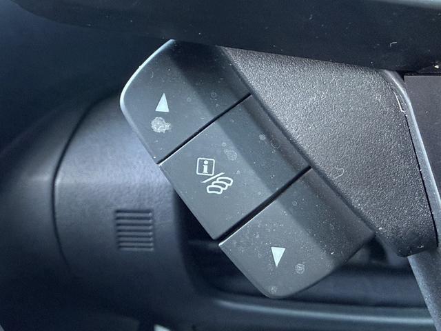 レヴォーグ ＳＴＩスポーツ　ＥＸ　禁煙車　赤革シート　純正１１．６インチナビ　フルセグ　アラウンドビューモニター　パワーバックドア　アイサイトＸ　メモリー機能付パワーシート　アダプティブクルーズコントロール　シートヒーター　ＥＴＣ（49枚目）