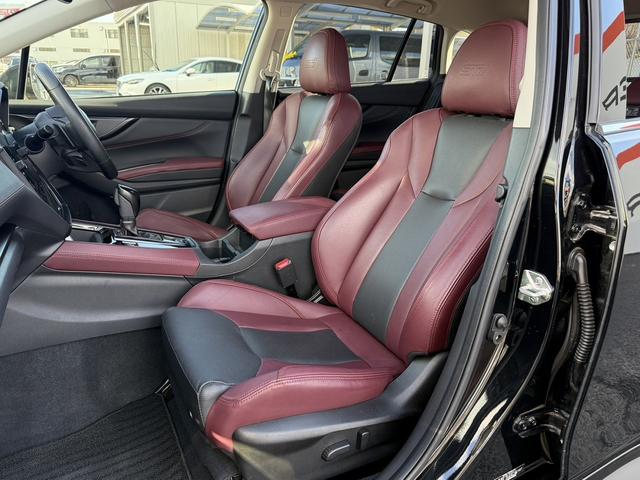 レヴォーグ ＳＴＩスポーツ　ＥＸ　禁煙車　赤革シート　純正１１．６インチナビ　フルセグ　バックサイドカメラ　パワーバックドア　アイサイトＸ　アダプティブクルーズ　シートヒーター　メモリ機能付パワーシート　パドルシフト　ＥＴＣ（45枚目）