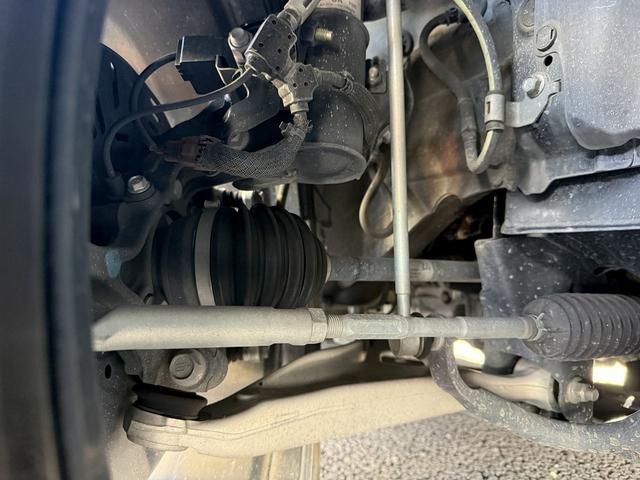 レヴォーグ ＳＴＩスポーツ　ＥＸ　禁煙車　赤革シート　純正１１．６インチナビ　フルセグ　バックサイドカメラ　パワーバックドア　アイサイトＸ　アダプティブクルーズ　シートヒーター　メモリ機能付パワーシート　パドルシフト　ＥＴＣ（72枚目）