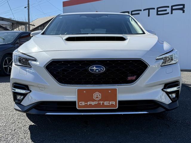 レヴォーグ ＳＴＩスポーツ　ＥＸ　禁煙車　純正１１．６インチナビ　黒革シート　フルセグ　フロント・サイド・バックカメラ　アイサイトＸ　アダプティブクルーズコントロール　パワーシート　シートヒーター　ＥＴＣ　電動リアゲート　ＬＥＤ（8枚目）