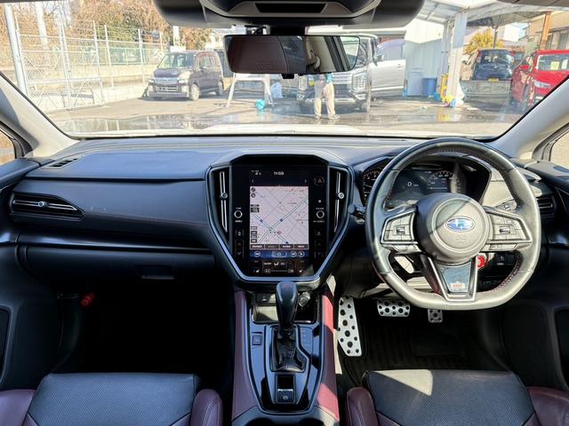 レヴォーグ ＳＴＩスポーツ　ＥＸ　禁煙車　純正１１．６インチナビ　黒革シート　フルセグ　フロント・サイド・バックカメラ　アイサイトＸ　アダプティブクルーズコントロール　パワーシート　シートヒーター　ＥＴＣ　電動リアゲート　ＬＥＤ（18枚目）