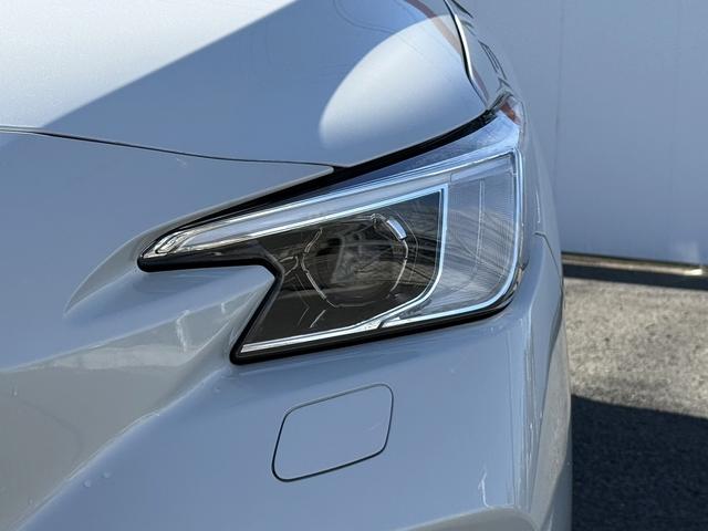 レヴォーグ ＳＴＩスポーツ　ＥＸ　禁煙車　純正１１．６インチナビ　黒革シート　フルセグ　フロント・サイド・バックカメラ　アイサイトＸ　アダプティブクルーズコントロール　パワーシート　シートヒーター　ＥＴＣ　電動リアゲート　ＬＥＤ（27枚目）