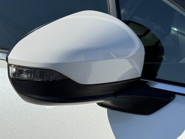 レヴォーグ ＳＴＩスポーツ　ＥＸ　禁煙車　純正１１．６インチナビ　黒革シート　フルセグ　フロント・サイド・バックカメラ　アイサイトＸ　アダプティブクルーズコントロール　パワーシート　シートヒーター　ＥＴＣ　電動リアゲート　ＬＥＤ（29枚目）