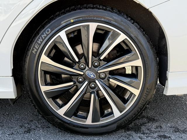 レヴォーグ ＳＴＩスポーツ　ＥＸ　禁煙車　純正１１．６インチナビ　黒革シート　フルセグ　フロント・サイド・バックカメラ　アイサイトＸ　アダプティブクルーズコントロール　パワーシート　シートヒーター　ＥＴＣ　電動リアゲート　ＬＥＤ（32枚目）