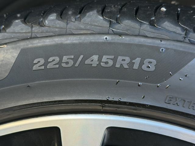 レヴォーグ ＳＴＩスポーツ　ＥＸ　禁煙車　純正１１．６インチナビ　黒革シート　フルセグ　フロント・サイド・バックカメラ　アイサイトＸ　アダプティブクルーズコントロール　パワーシート　シートヒーター　ＥＴＣ　電動リアゲート　ＬＥＤ（36枚目）