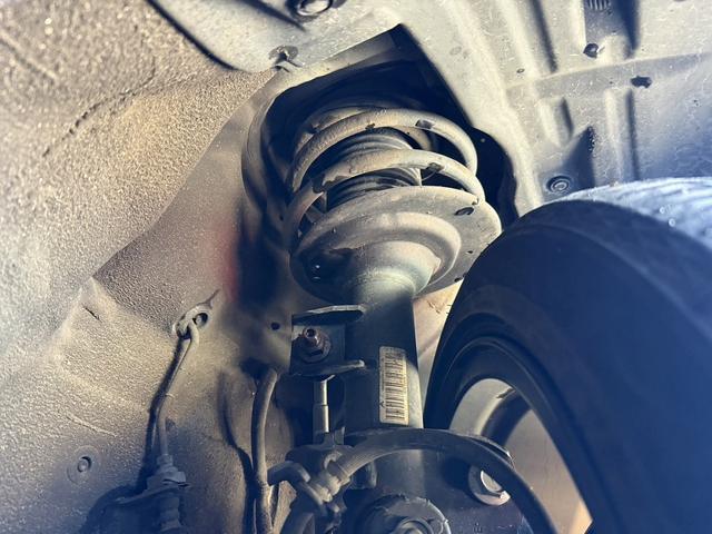 レヴォーグ ＳＴＩスポーツ　ＥＸ　禁煙車　純正１１．６インチナビ　黒革シート　フルセグ　フロント・サイド・バックカメラ　アイサイトＸ　アダプティブクルーズコントロール　パワーシート　シートヒーター　ＥＴＣ　電動リアゲート　ＬＥＤ（77枚目）