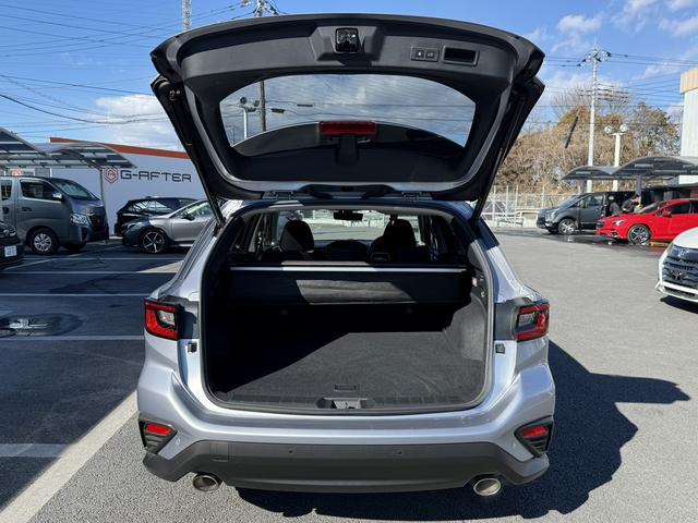 レヴォーグ ＧＴ－Ｈ　ＥＸ　禁煙車　純正１１．６インチナビ　フルセグ　フロント・サイド・バックカメラ　スマートリアビューミラー　アイサイトＸ　パワーシート　アダプティブクルーズコントロール　電動リアゲート　シートヒーター　ＥＴＣ（39枚目）