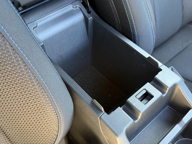 レヴォーグ ＧＴ－Ｈ　ＥＸ　禁煙車　純正１１．６インチナビ　フルセグ　フロント・サイド・バックカメラ　スマートリアビューミラー　アイサイトＸ　パワーシート　アダプティブクルーズコントロール　電動リアゲート　シートヒーター　ＥＴＣ（70枚目）