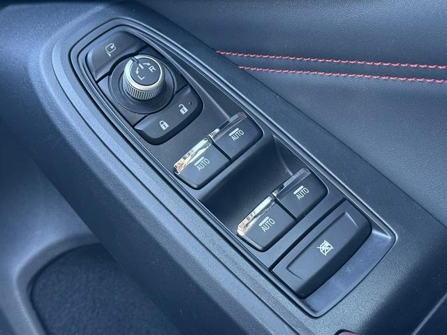 ���Ǝҗl�ւ̔̔��͂��f�肳���Ă��������܂��B�@�Ԍ������ԗ��̏ꍇ�́A�Ԍ����擾�������x�������z�ŕ\�����Ă���܂��B