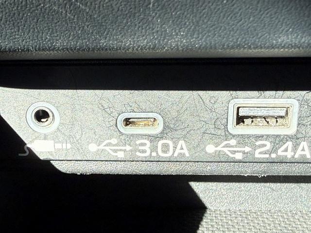 ���Ǝҗl�ւ̔̔��͂��f�肳���Ă��������܂��B�@�Ԍ������ԗ��̏ꍇ�́A�Ԍ����擾�������x�������z�ŕ\�����Ă���܂��B