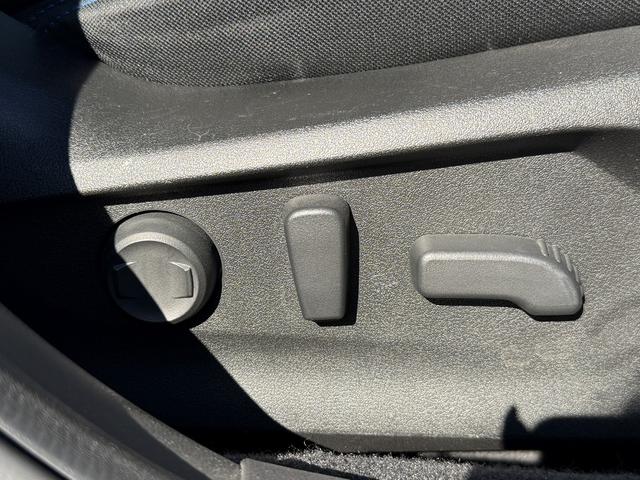 レヴォーグ ＧＴ－Ｈ　ＥＸ　禁煙車　純正１１．６インチナビ　フルセグ　フロント・サイド・バックカメラ　アイサイトＸ　パワーシート　シートヒーター　アダプティブクルーズコントロール　電動リアゲート　シートヒーター　ＥＴＣ　ＬＥＤ（72枚目）