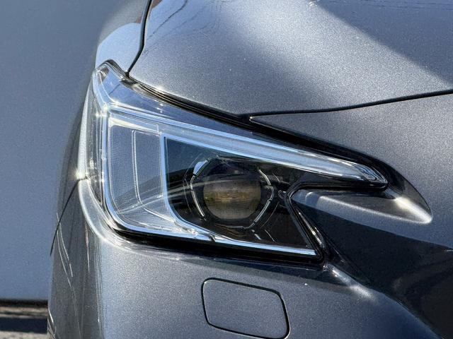 レヴォーグ ＧＴ－Ｈ　ＥＸ　禁煙車　オプション黒革シート　純正１１．６インチナビ　バックサイドカメラ　フルセグ　パワーバックドア　パドルシフト　アイサイトＸ　運転支援　メモリ機能付パワーシート　シートヒーター　ビルトインＥＴＣ（12枚目）