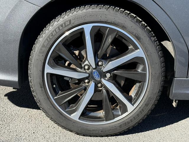 レヴォーグ ＧＴ－Ｈ　ＥＸ　禁煙車　オプション黒革シート　純正１１．６インチナビ　バックサイドカメラ　フルセグ　パワーバックドア　パドルシフト　アイサイトＸ　運転支援　メモリ機能付パワーシート　シートヒーター　ビルトインＥＴＣ（31枚目）