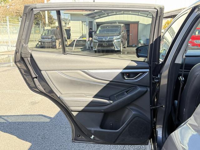 レヴォーグ ＧＴ－Ｈ　ＥＸ　禁煙車　オプション黒革シート　純正１１．６インチナビ　バックサイドカメラ　フルセグ　パワーバックドア　パドルシフト　アイサイトＸ　運転支援　メモリ機能付パワーシート　シートヒーター　ビルトインＥＴＣ（38枚目）